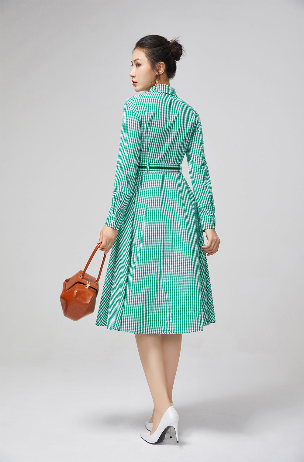 Vintage-Inspired Green Plaid Shirt Dress with Belt 2222