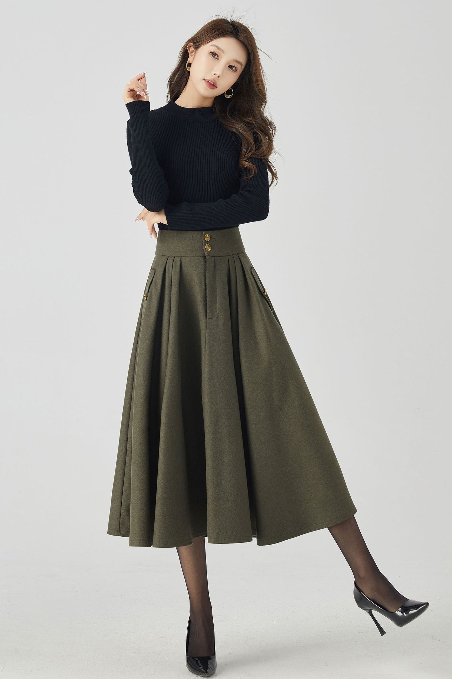 Military Green Pleated Skirt – Stylish Winter Fashion | Xiaolizi 4530