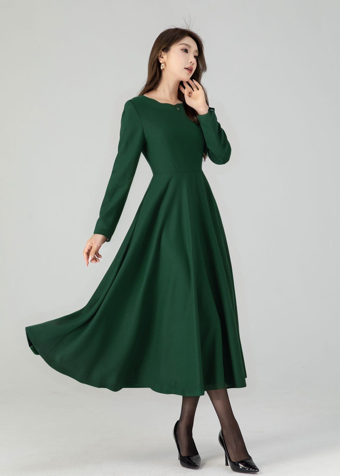 Vintage Womans Winter Wool Dress 5429