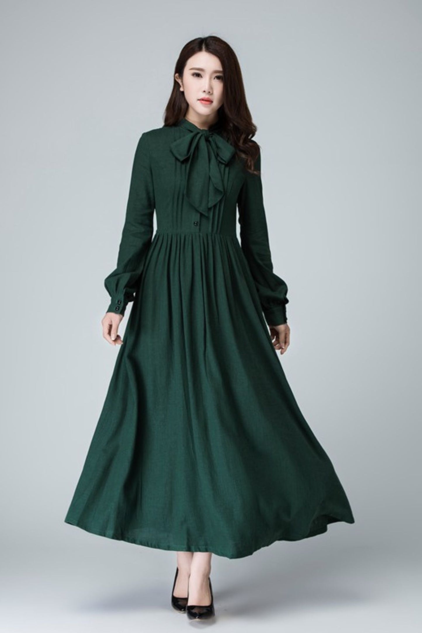 Green Tie-Neck Maxi Dress in Linen-Cotton Blend 1455