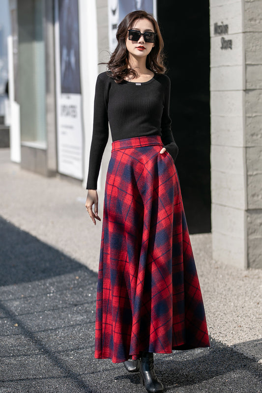 Vintage 1950s Plaid Wool Maxi Skirt 4129