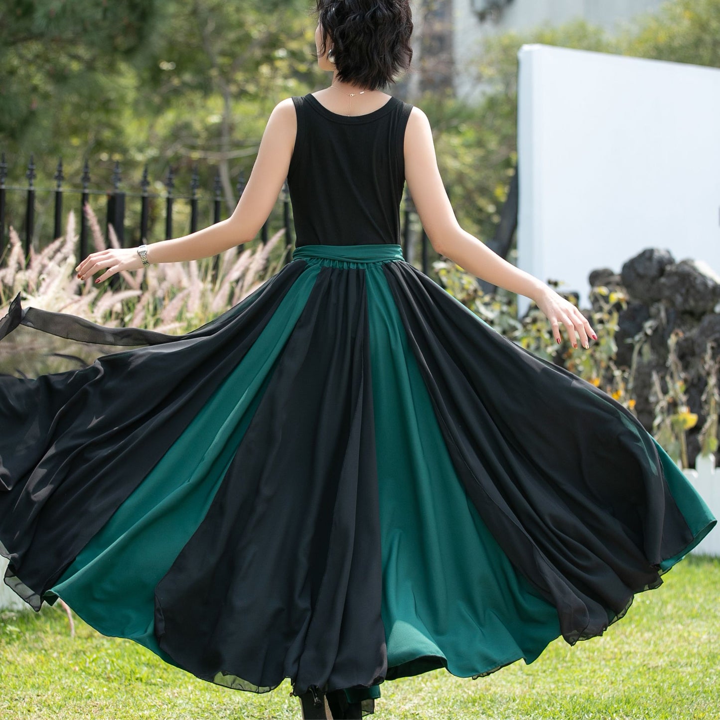 Black and Emerald Green Chiffon Maxi Skirt | Xiaolizi 6741