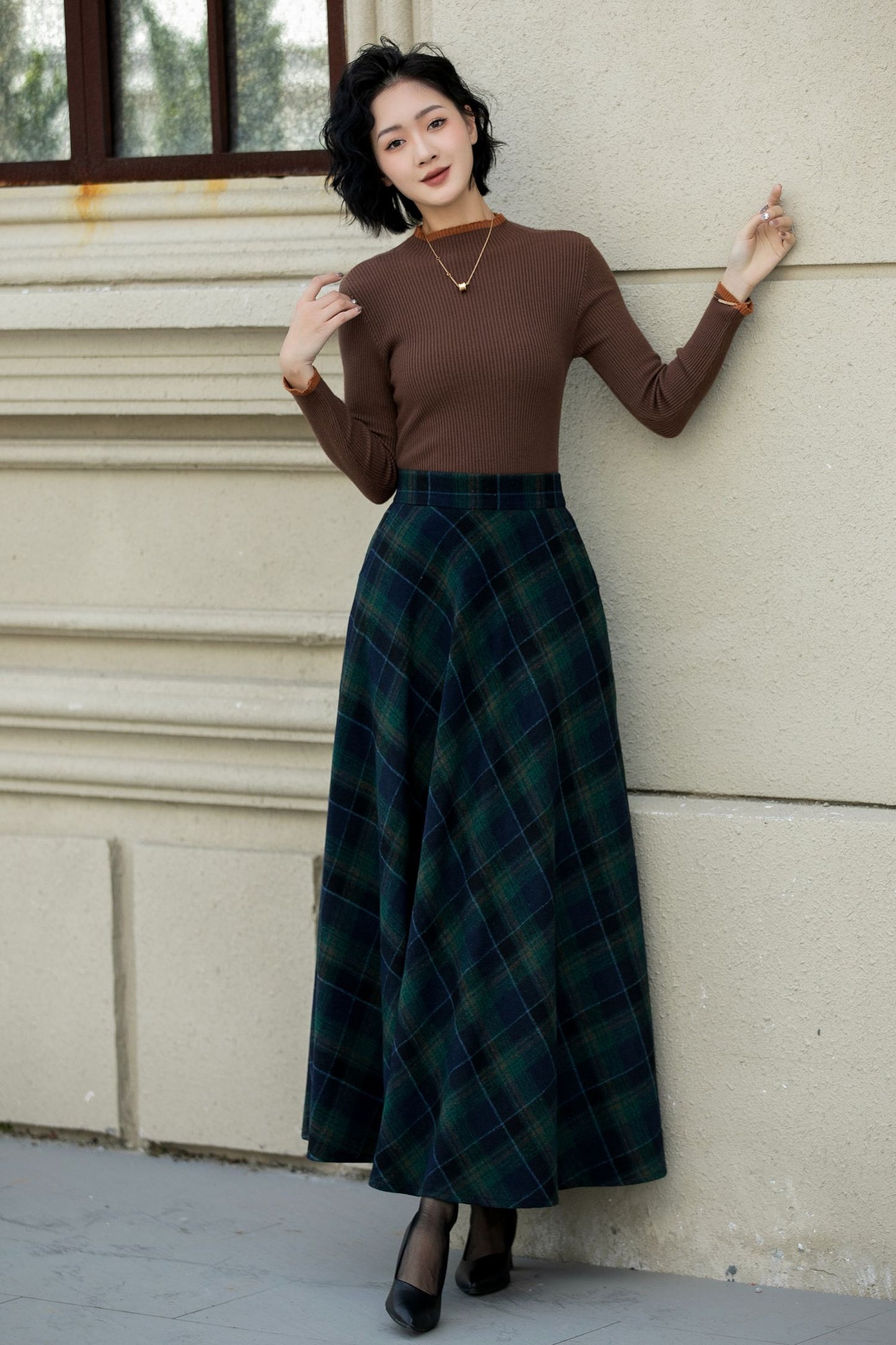 Plaid Wool Maxi Skirt – Vintage A-Line Winter Skirt with Pockets 5451
