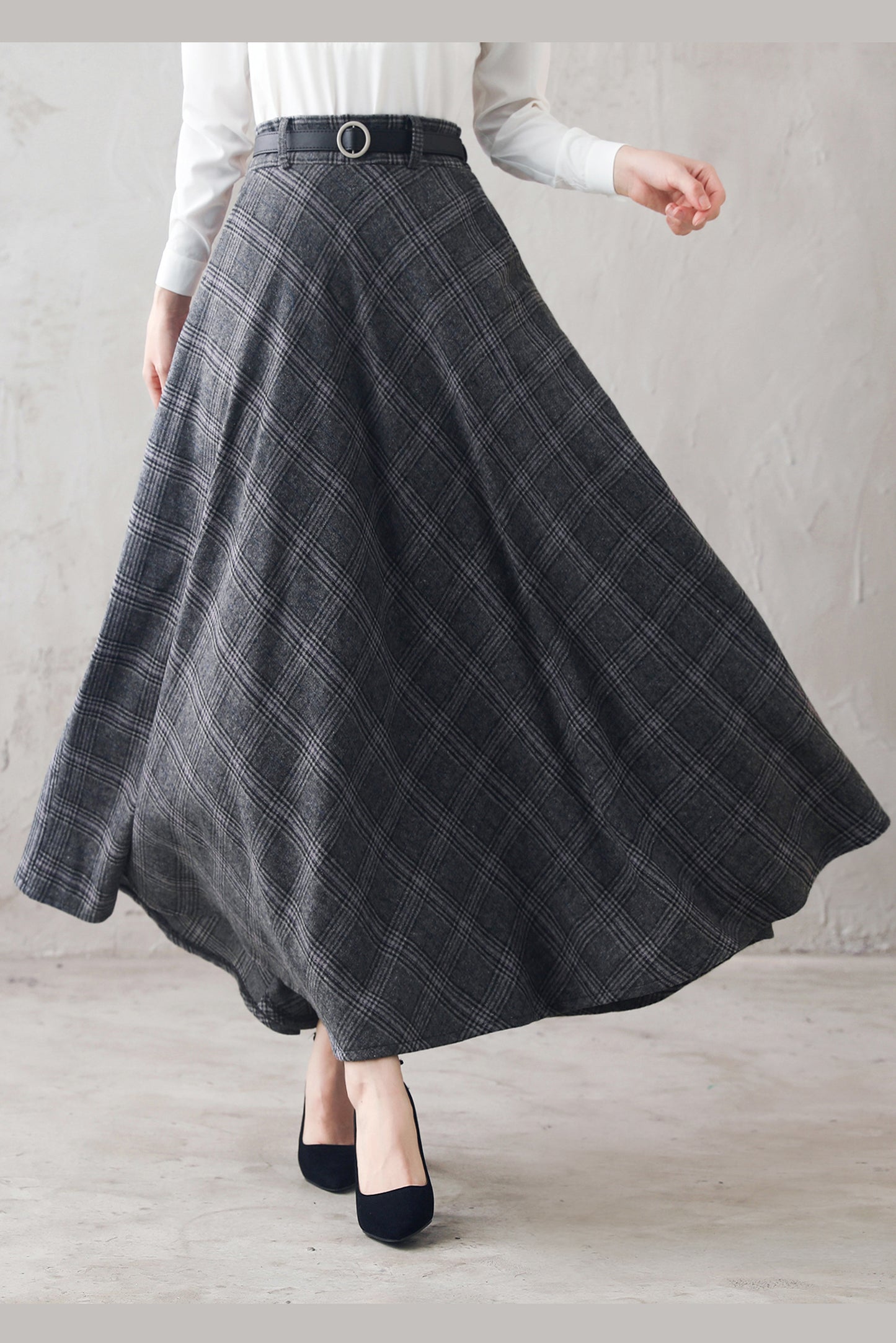Gray Plaid Wool Maxi Skirt – Vintage High Waist Winter Skirt with Pockets 3106