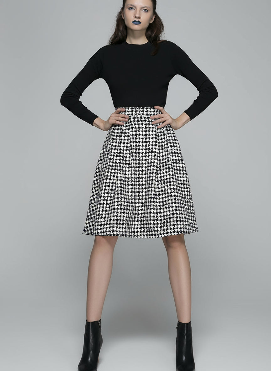 Handmade Grid Wool Midi Skirt – Pleated Winter Skirt with Pockets | Xiaolizi 1342