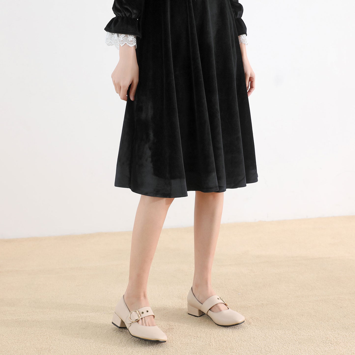 Velvet little black dress 2520