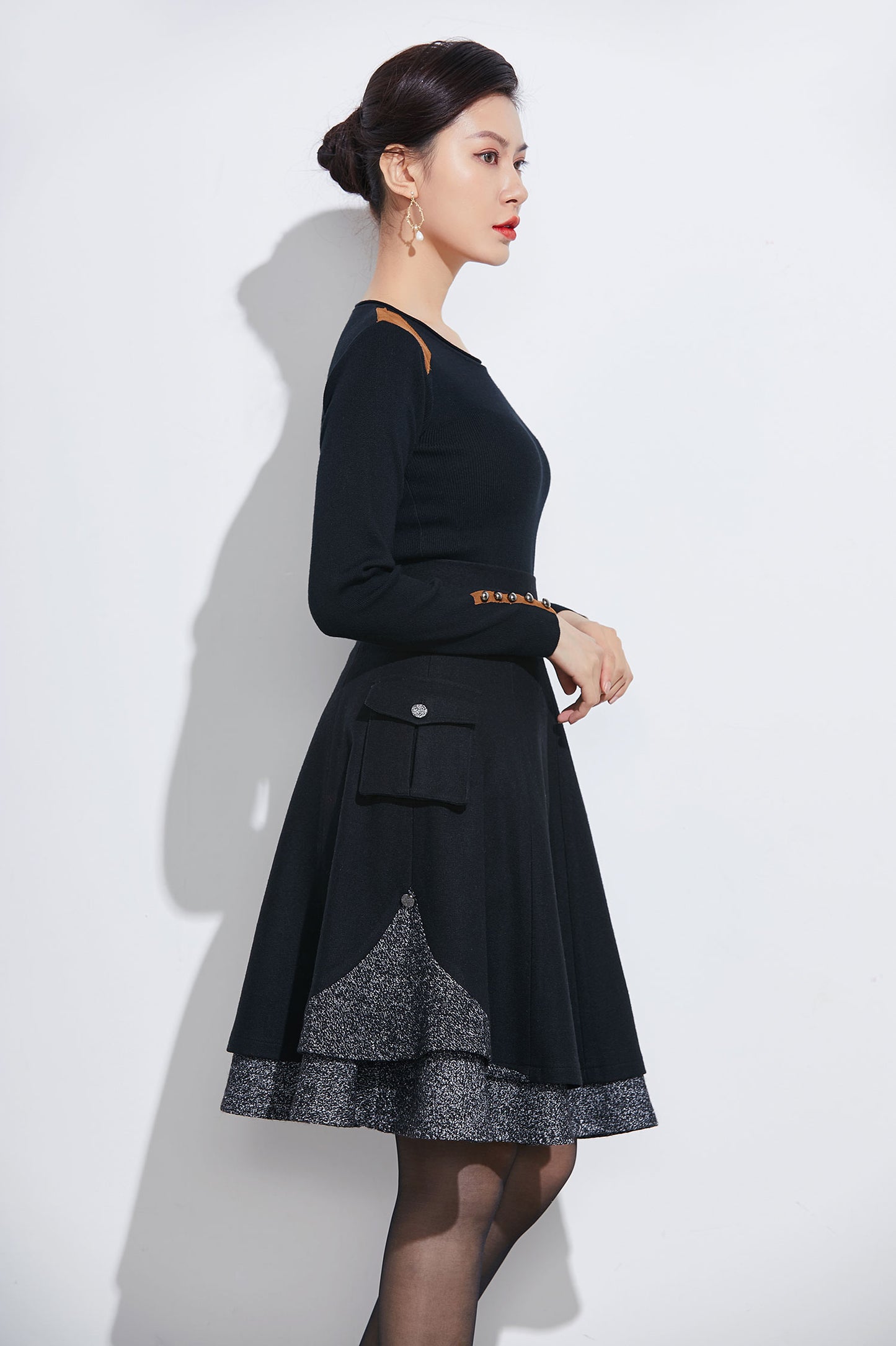 Vintage Green Wool Skater Skirt – High Waist Winter Mini Skirt with Pockets 1627