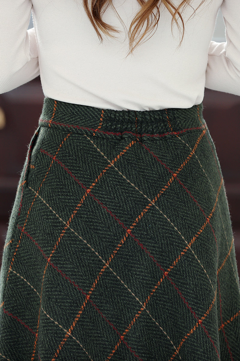 Retro Green Plaid Wool Skirt – Vintage Midi Winter Skirt with Pockets 4023