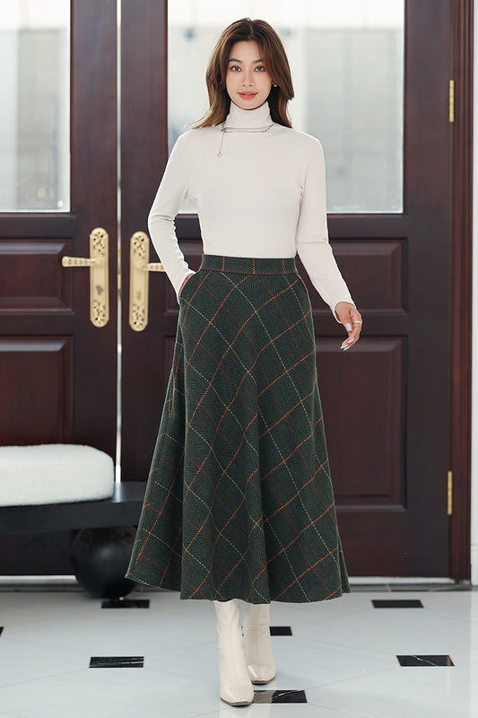 Retro Green Plaid Wool Skirt – Vintage Midi Winter Skirt with Pockets 4023