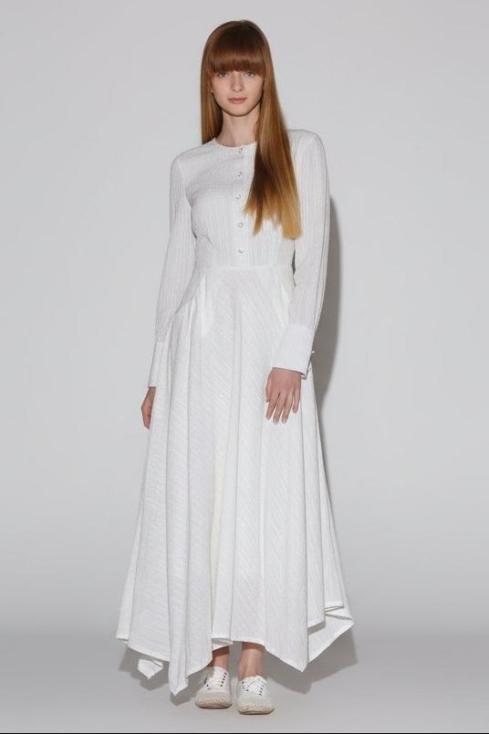 white linen dress long sleeve Loose Maxi Maternity Cotton C1809 White / Bespoke Size DETAIL Made from soft white linen Linen Lace detail Long sleeve side zip closure Round neck line Prom women dress Nina Simple Wedding Dress |