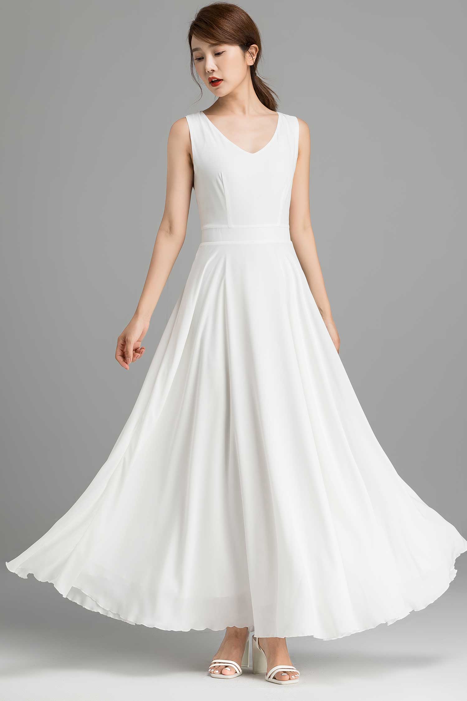 White Chiffon Maxi Dress Handmade Summer Wedding & Party Gown Off White / M White Chiffon Maxi Dress Handmade Summer Wedding & Party Gown Off White / M