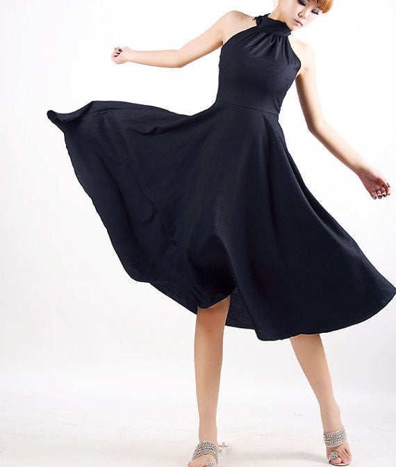 Black Halter Prom Dress - Sexy Sleeveless Cocktail Dress with Floaty F Black Halter Prom Dress - Sexy Sleeveless Cocktail Dress with Floaty F