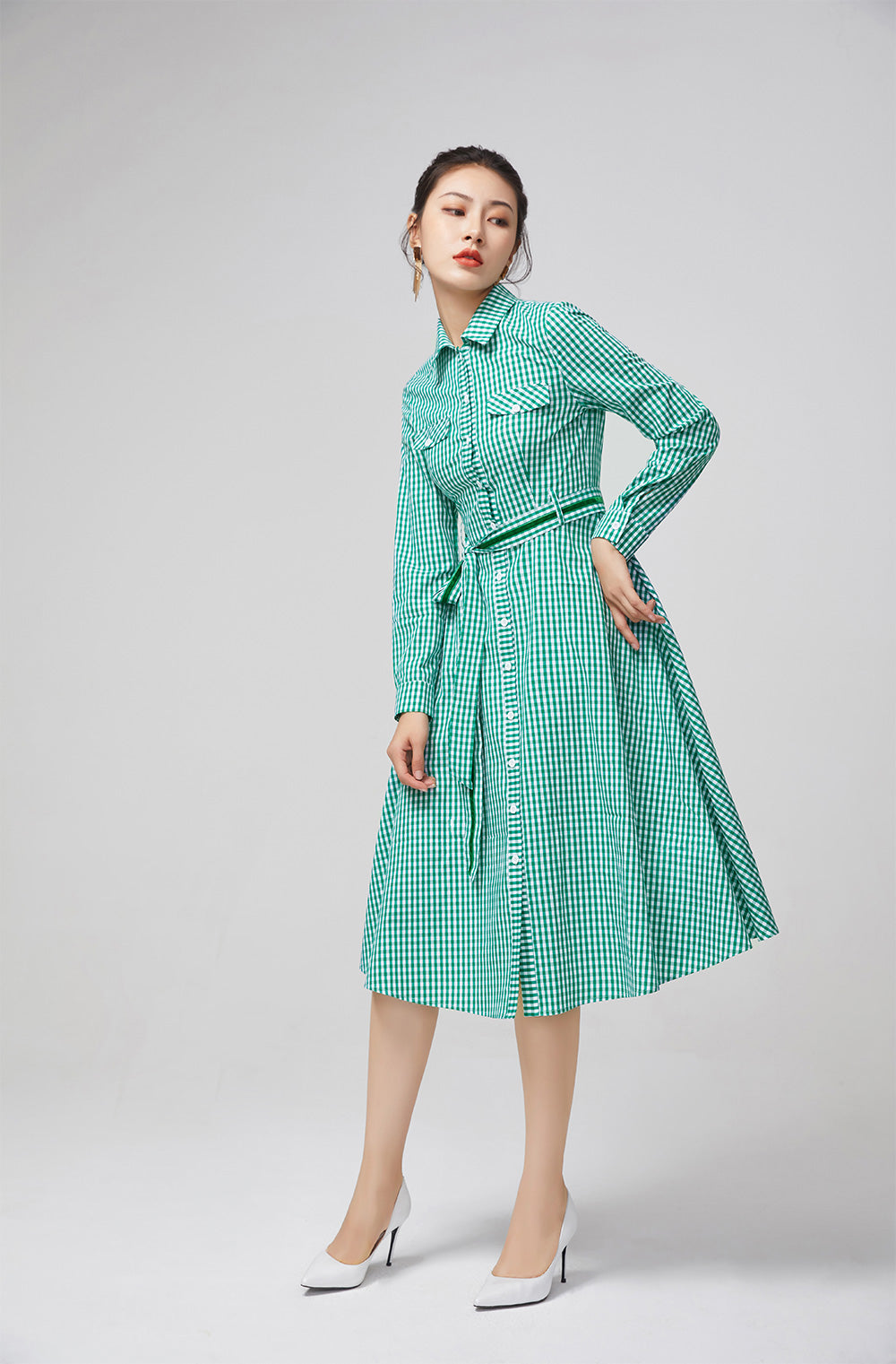 Vintage-Inspired Green Plaid Shirt Dress with Belt 2222