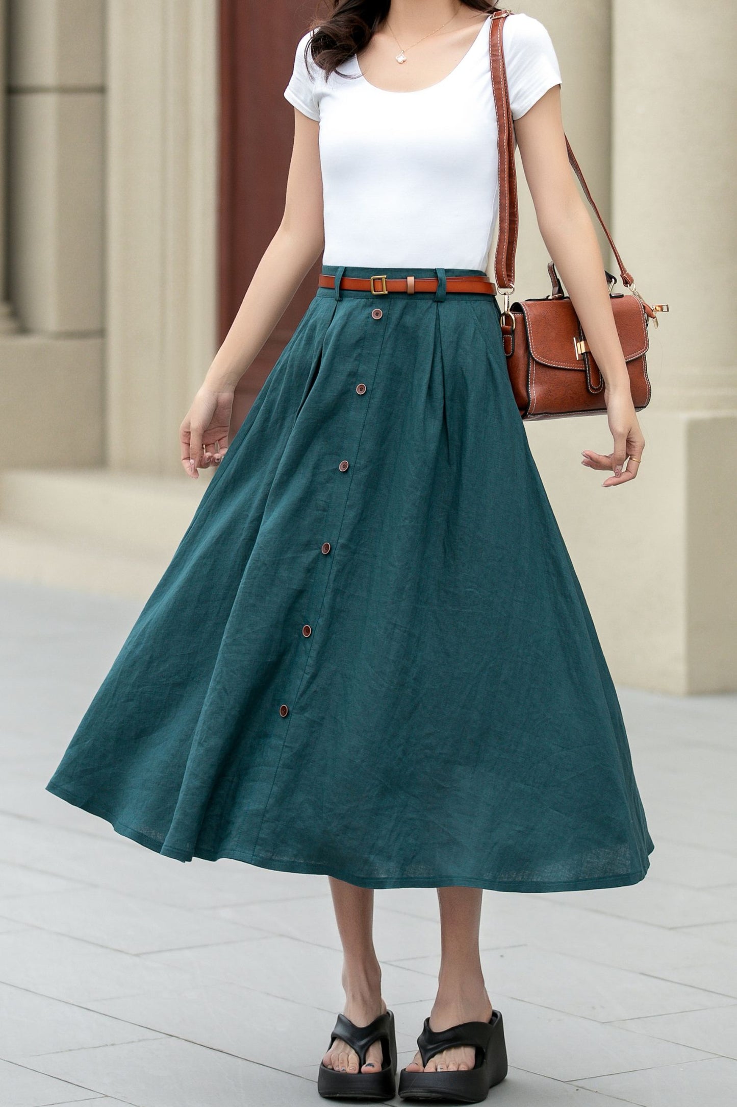 Dark Green Midi skirt with pockets 4970