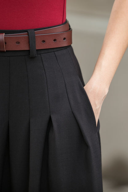 Women Black Pleated Linen Maxi Skirt with Pockets  2777