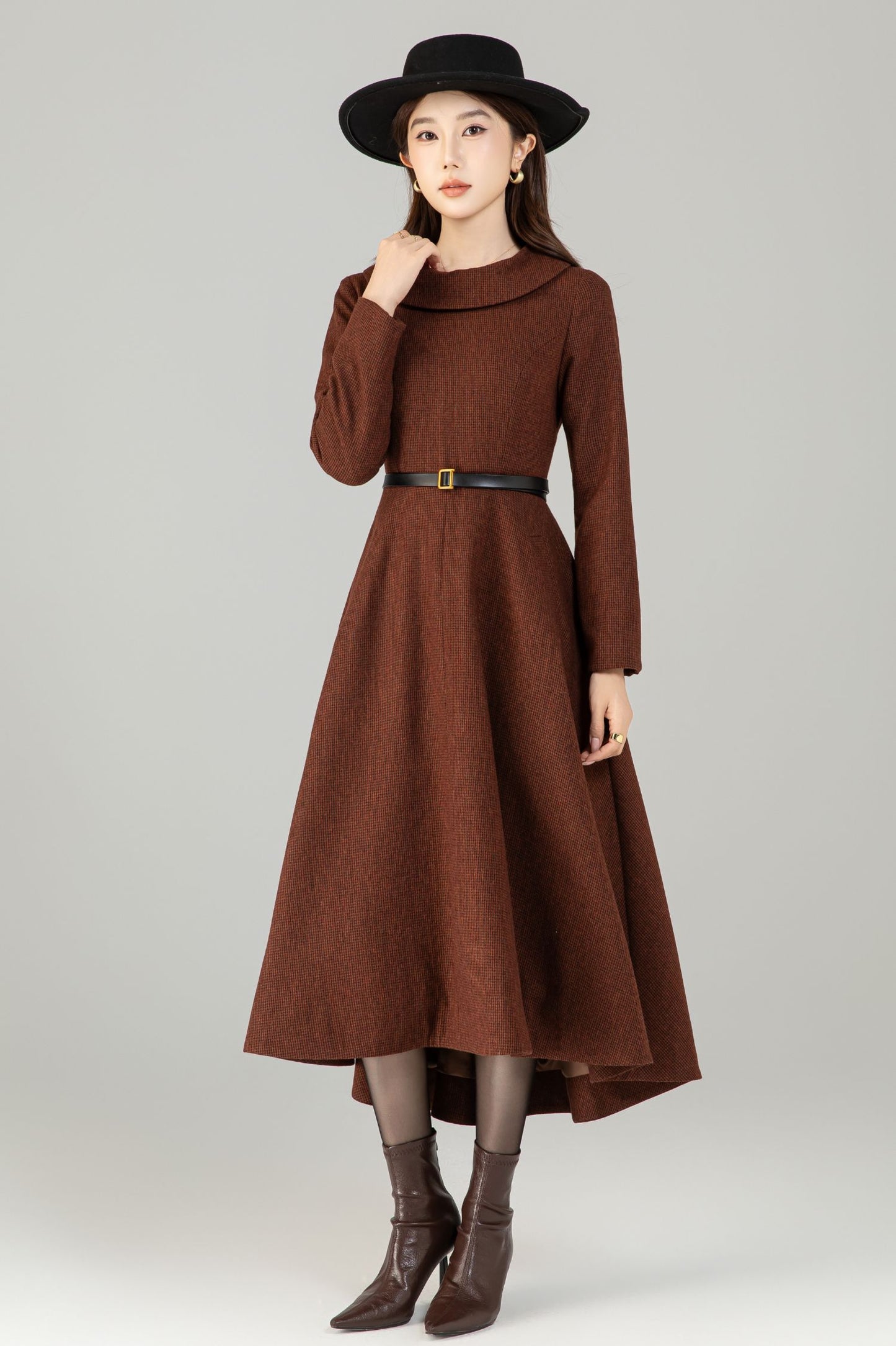 Brown Wool-Blend High‑Low Midi Dress – Wide Fold‑Over Collar & Pockets 6500