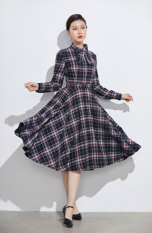 Vintage-Inspired Plaid Wool Dress With Flared Skirt 2324