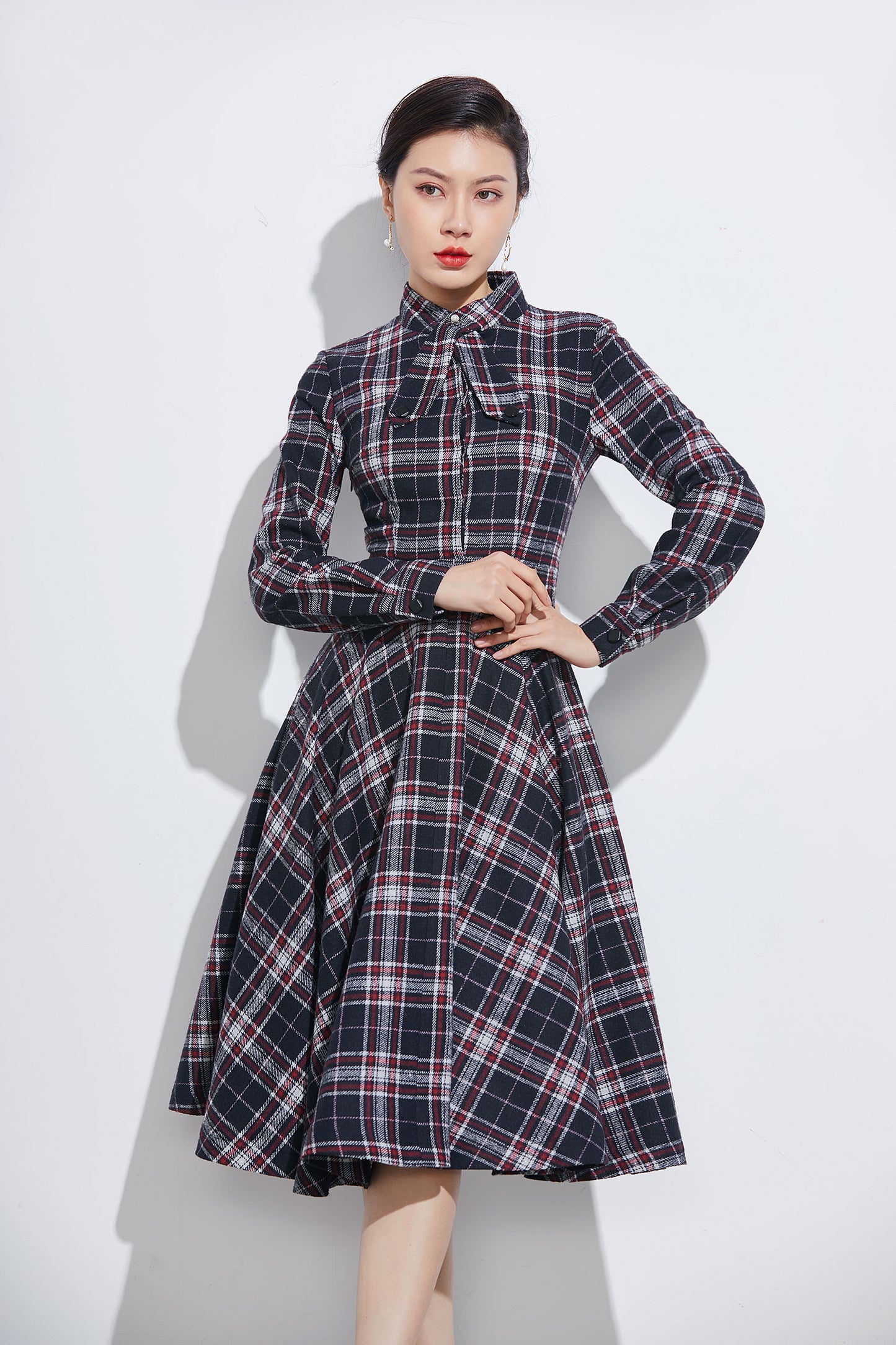 Vintage-Inspired Plaid Wool Dress With Flared Skirt 2324