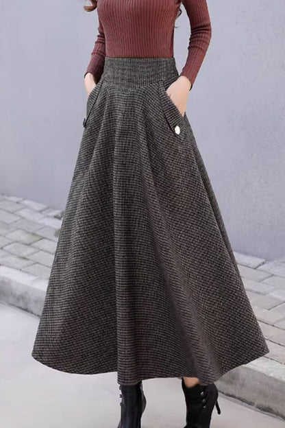 Striple winter wool skirt with pockets 4645-1