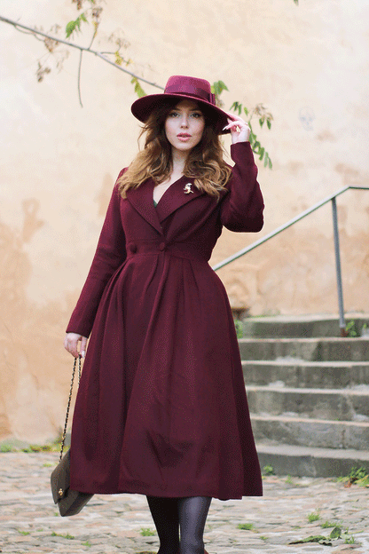 Vintage Princess Wool Coat – Elegant Burgundy Fit & Flare Maxi Coat | Xiaolizi 4721