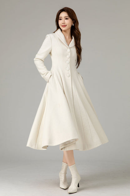 Vintage White Wool Coat – Handmade Fit & Flare Winter Elegance 5485