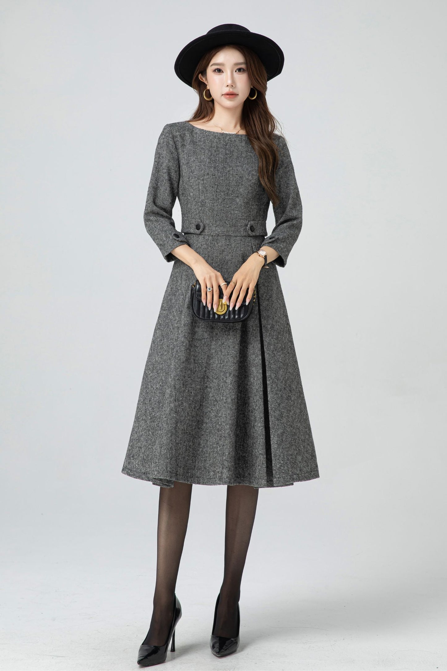 Fit and flare midi wool dress 5301