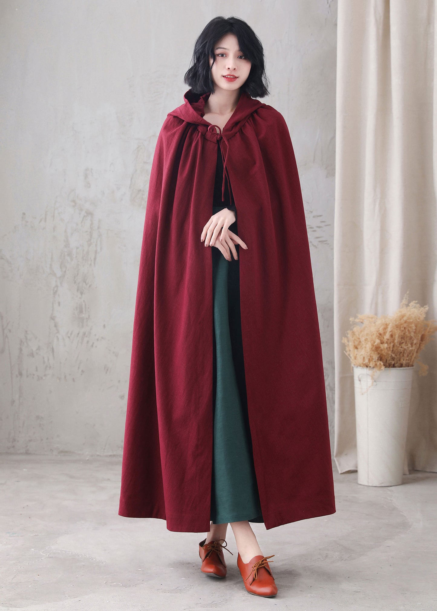 Red Linen Hooded Cloak – Handmade Vintage Cape with Influencer Picks 3288
