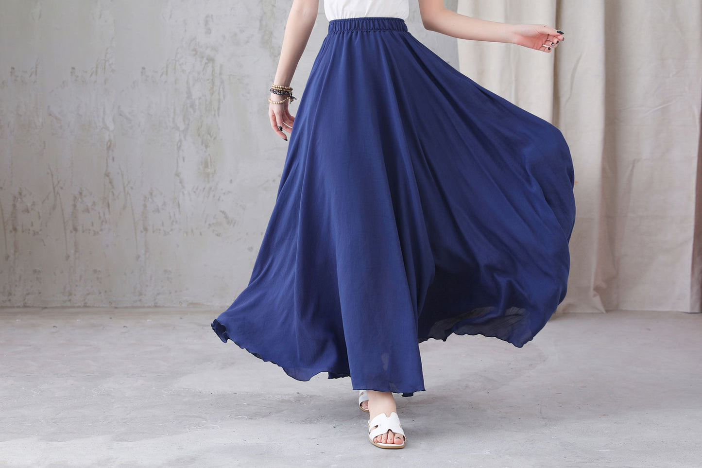 Women's flowy Bohemian Swing Maxi Skirt 3297