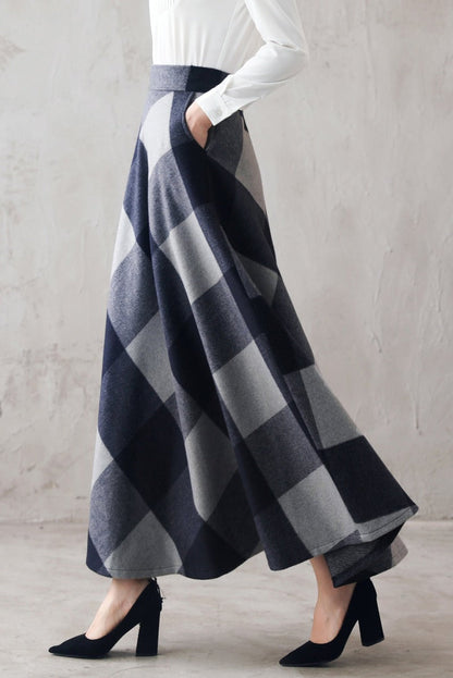 Navy Plaid Wool Maxi Skirt – Vintage Ankle-Length Winter Skirt with Pockets 3107