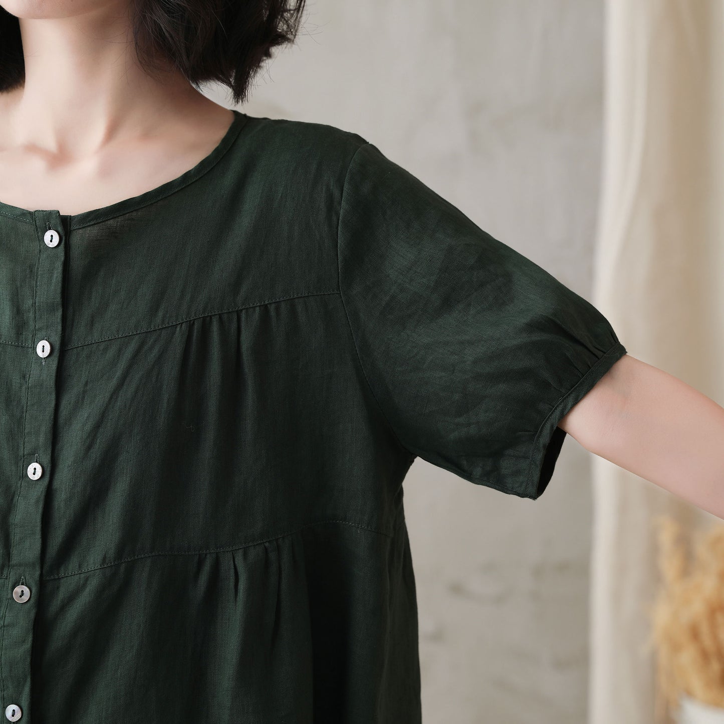 Green Cotton Linen Shirt - Short Lantern Sleeves, Loose Fit 2734