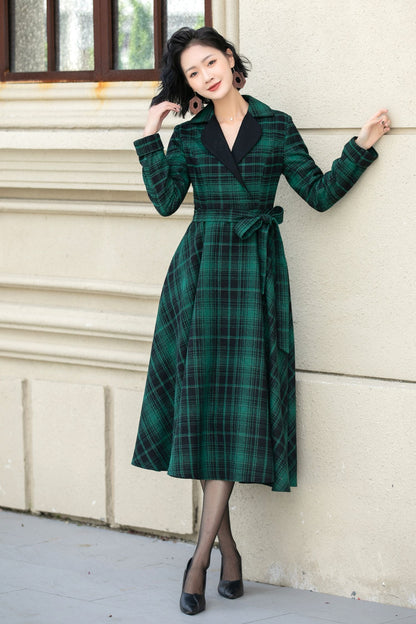 Green Plaid Wool Swing Dress – Vintage Belted Midi Fit & Flare 5343