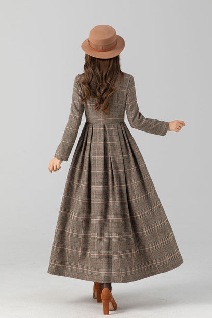 Plaid Wool Maxi Dress – Vintage Long Sleeve Winter Dress with Buttons & Pockets 4669