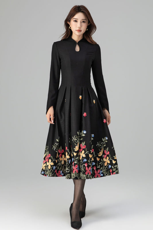 Timeless Black Wool Midi Dress – Floral Embroidery, A-Line Pleats – 6397