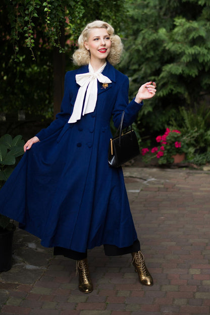 Maxi wool coat in classic blue, perfect for autumn and winter