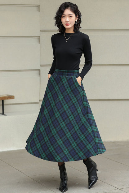 Plaid Wool Midi Skirt - Pleated Circle Silhouette with Elastic Waist 6422