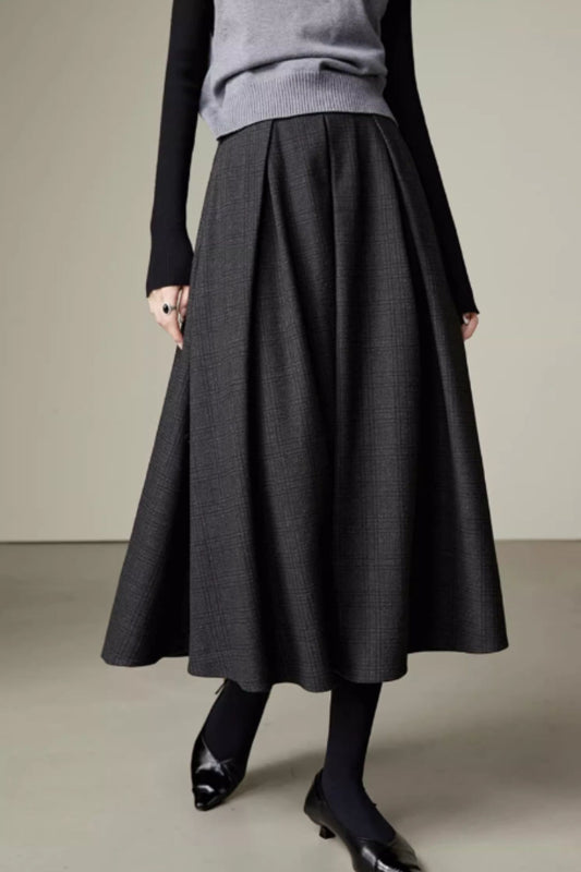 Handmade Wool Skirt – Vintage Gray Plaid Midi with Side Zipper Closure 6356