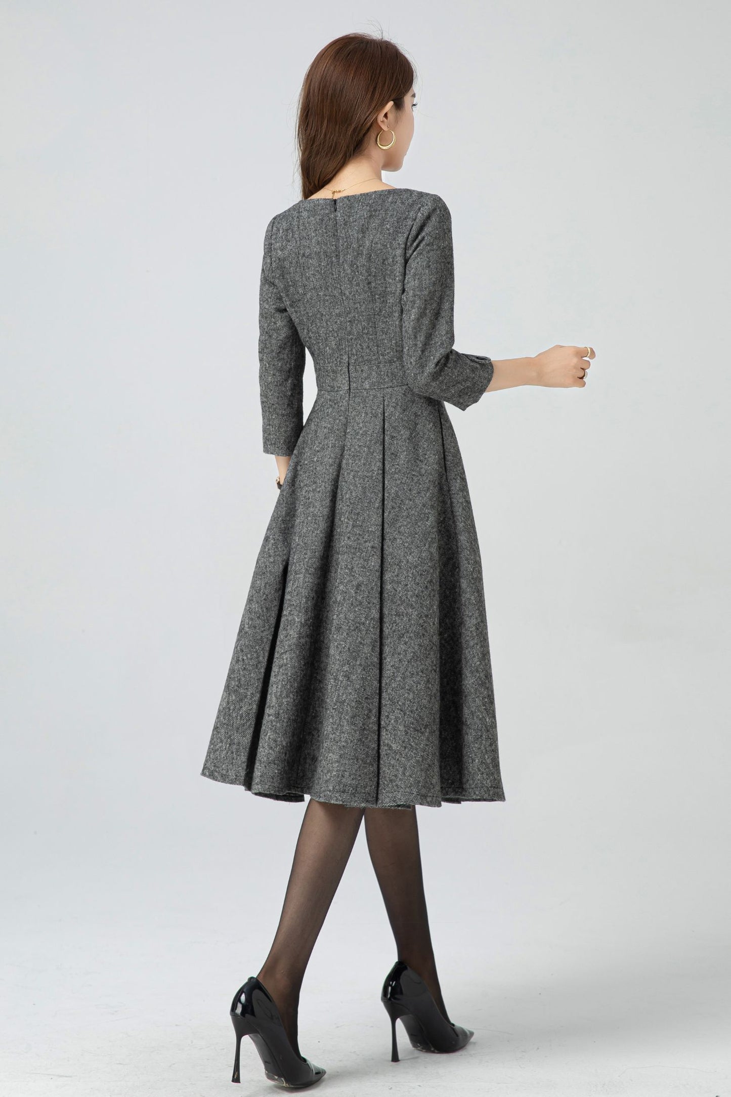 Fit and flare midi wool dress 5301