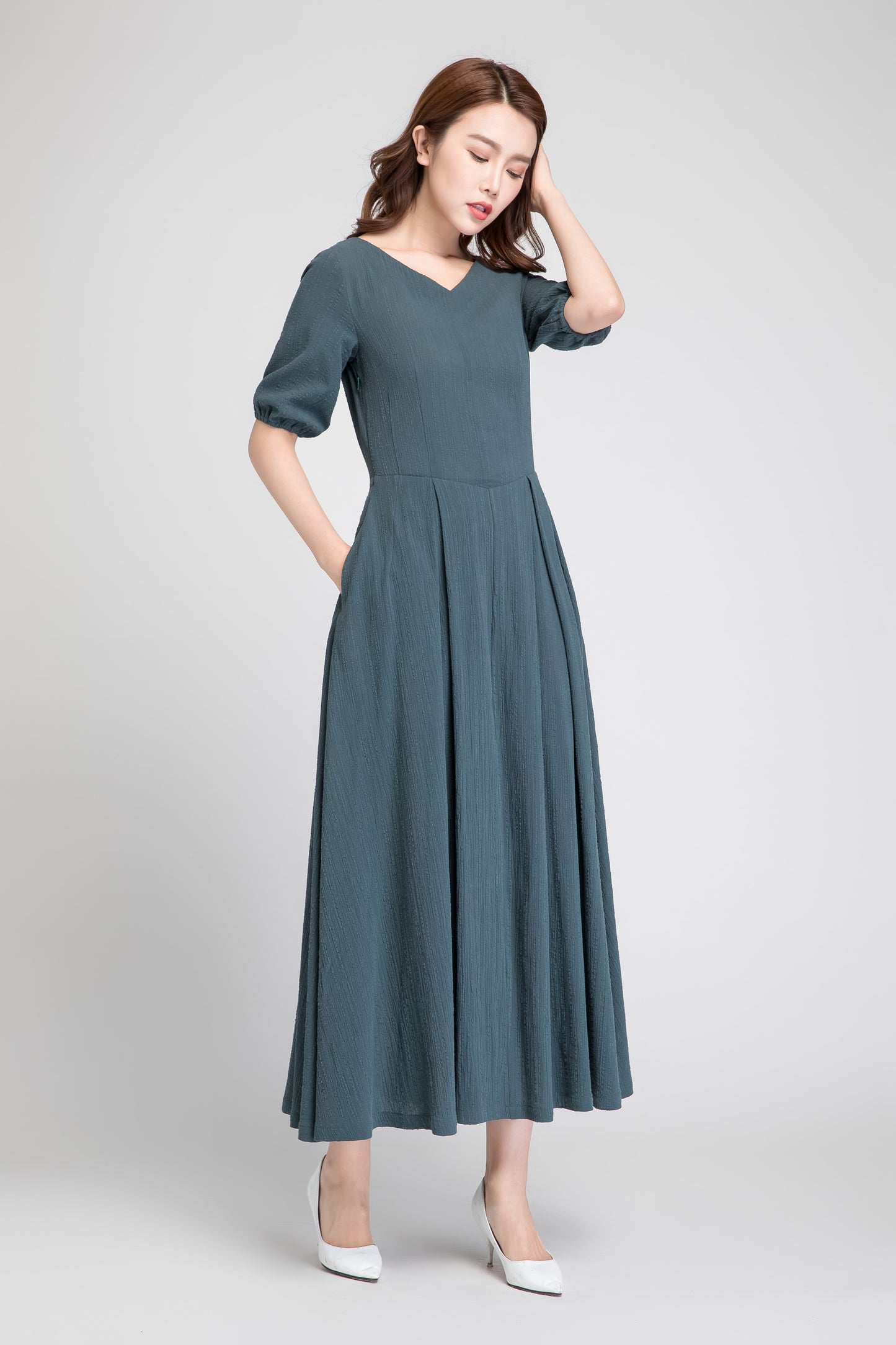 Green Linen Maxi Dress for Women with Pockets 1884