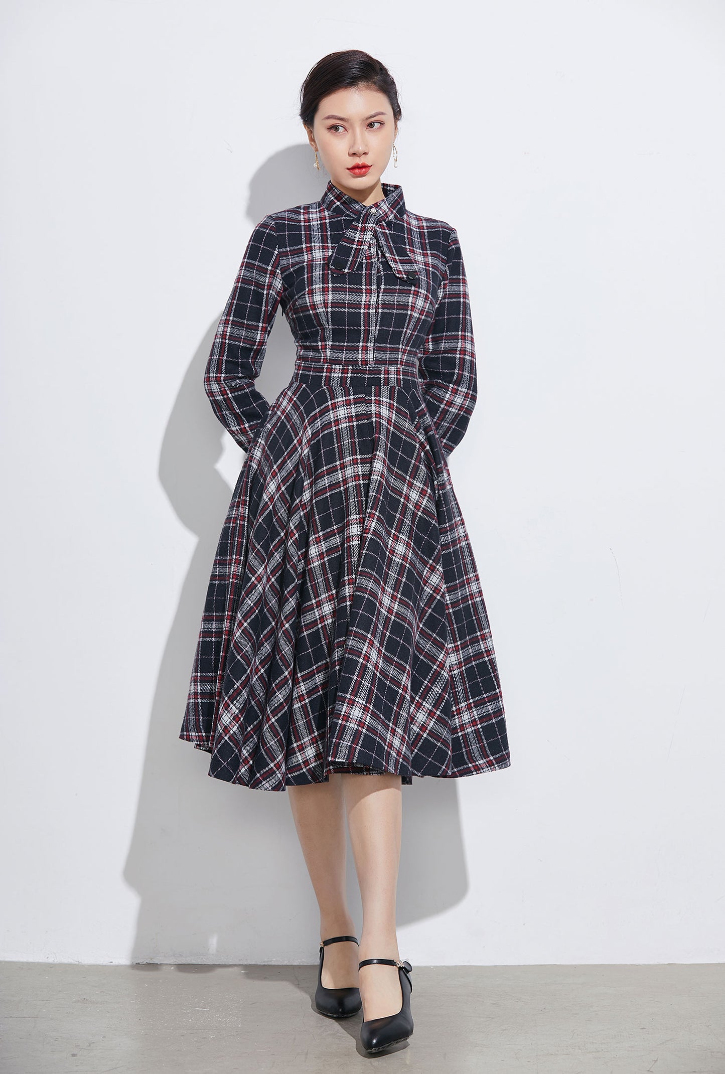 Vintage-Inspired Plaid Wool Dress With Flared Skirt 2324