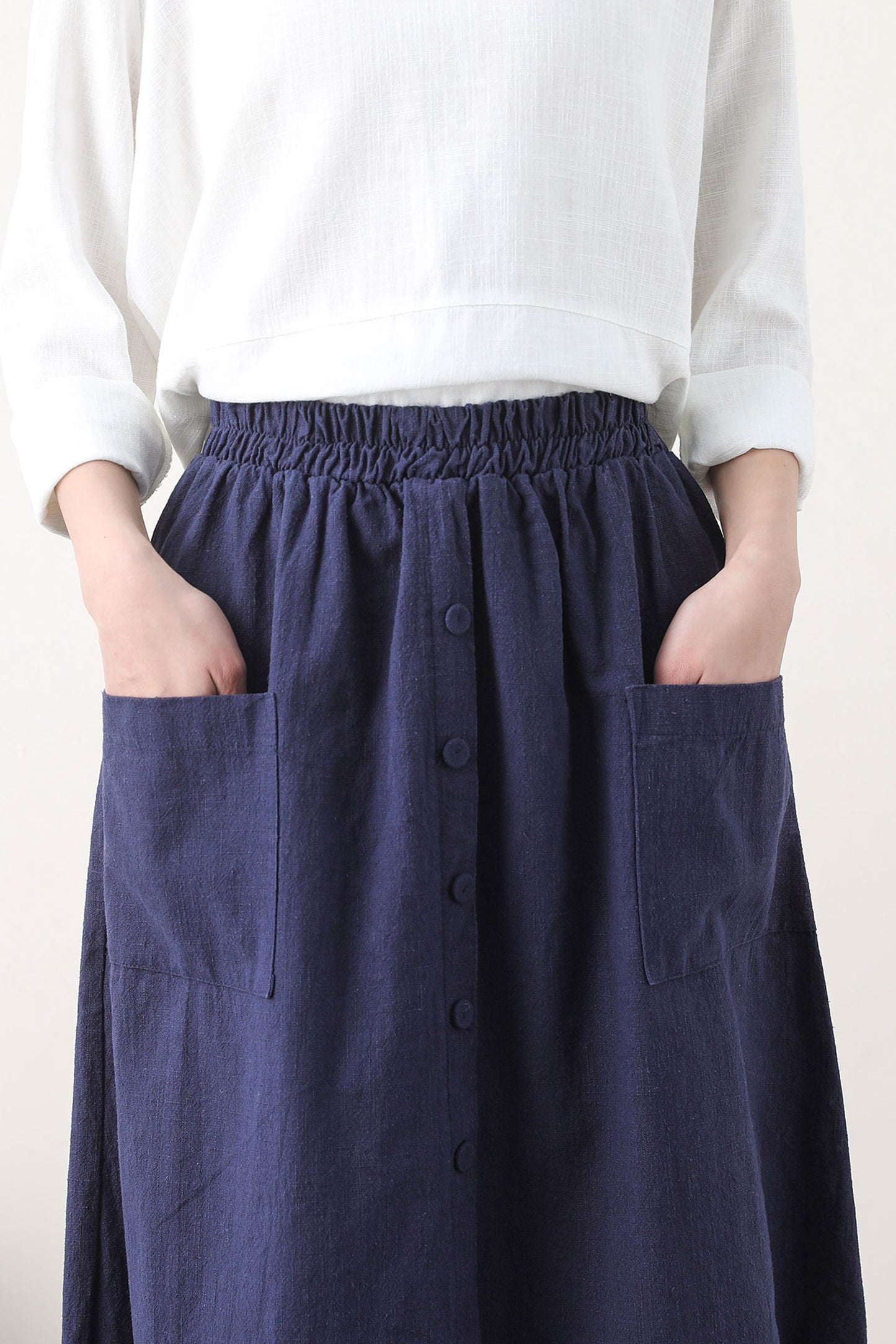 Navy blue linen skirt with pockets 2579