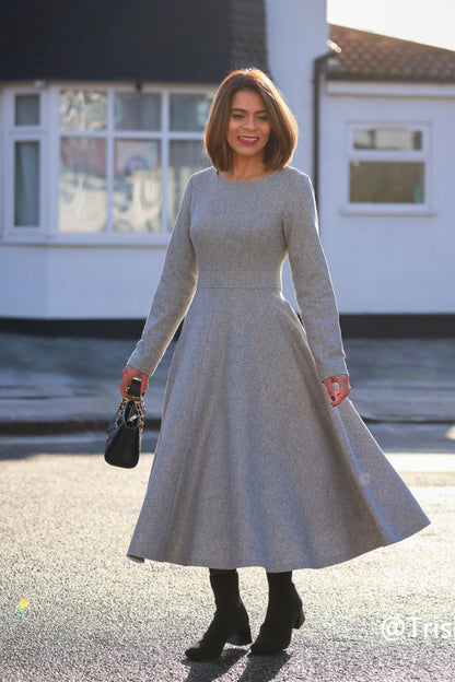 grey dress long sleeve Grey Wool Midi Dress – Long Sleeve Elegant Winter Dress with Pockets 3849 Grey / XS main image 0