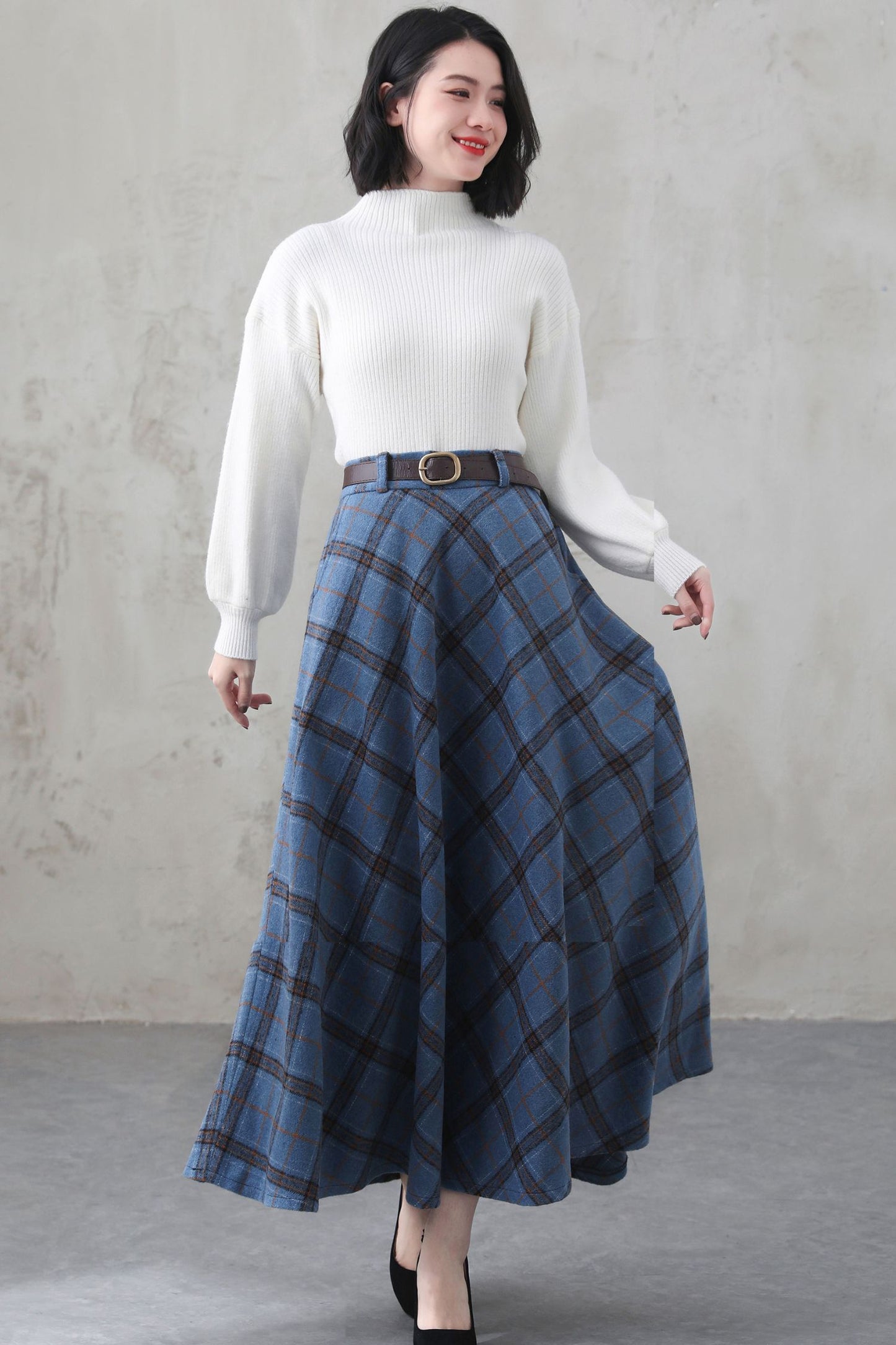 Women Winter long Plaid Wool skirt 4007