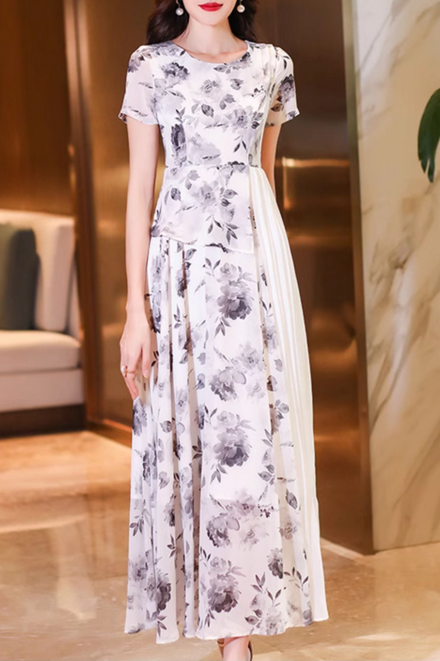 White Floral Polyester Maxi Dress - Patchwork Pleated Detail 4984
