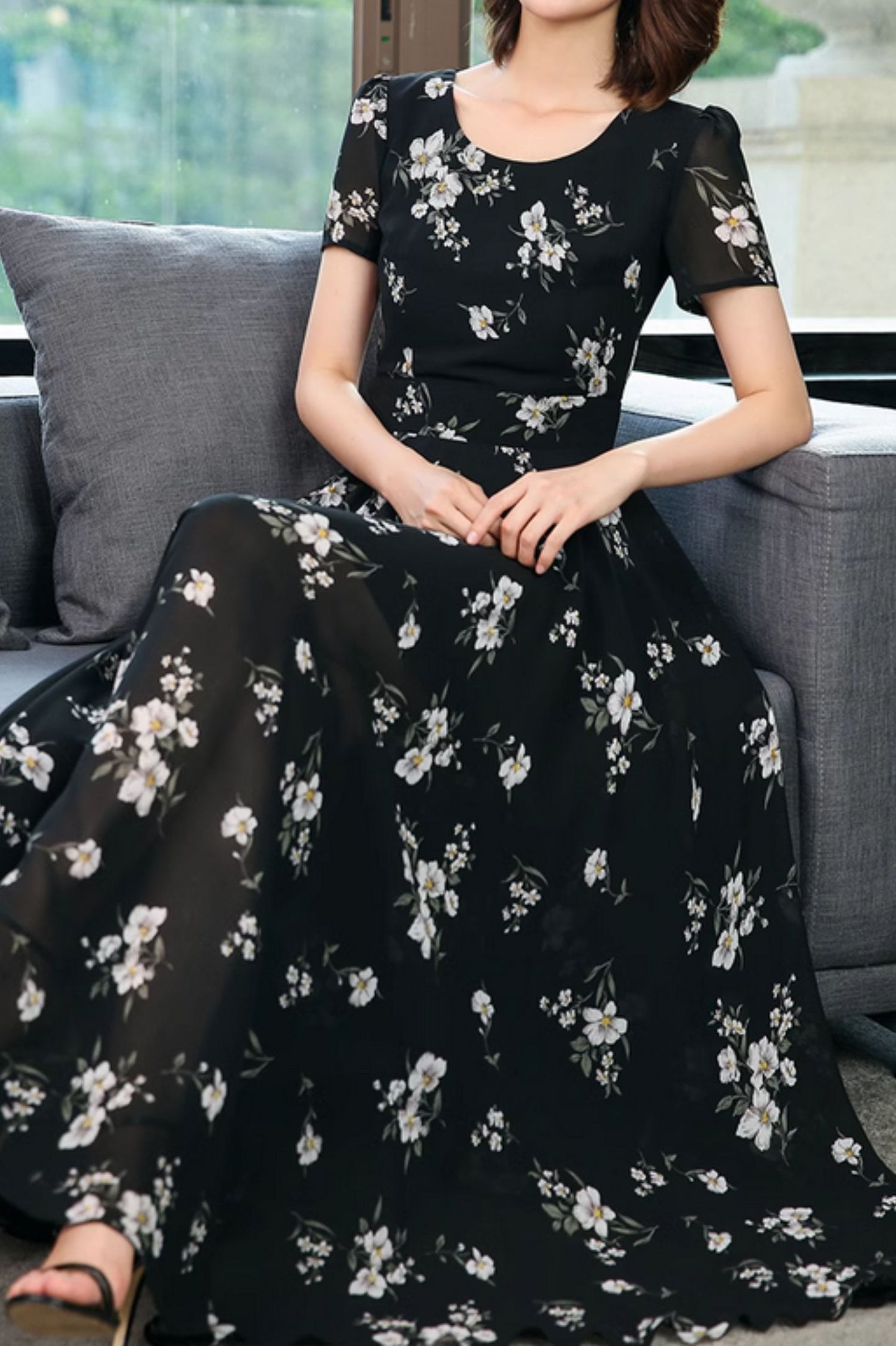 Black flower printed maxi chiffon dresses 5011 Xiaolizi Black flower printed maxi chiffon dresses 5011 Xiaolizi