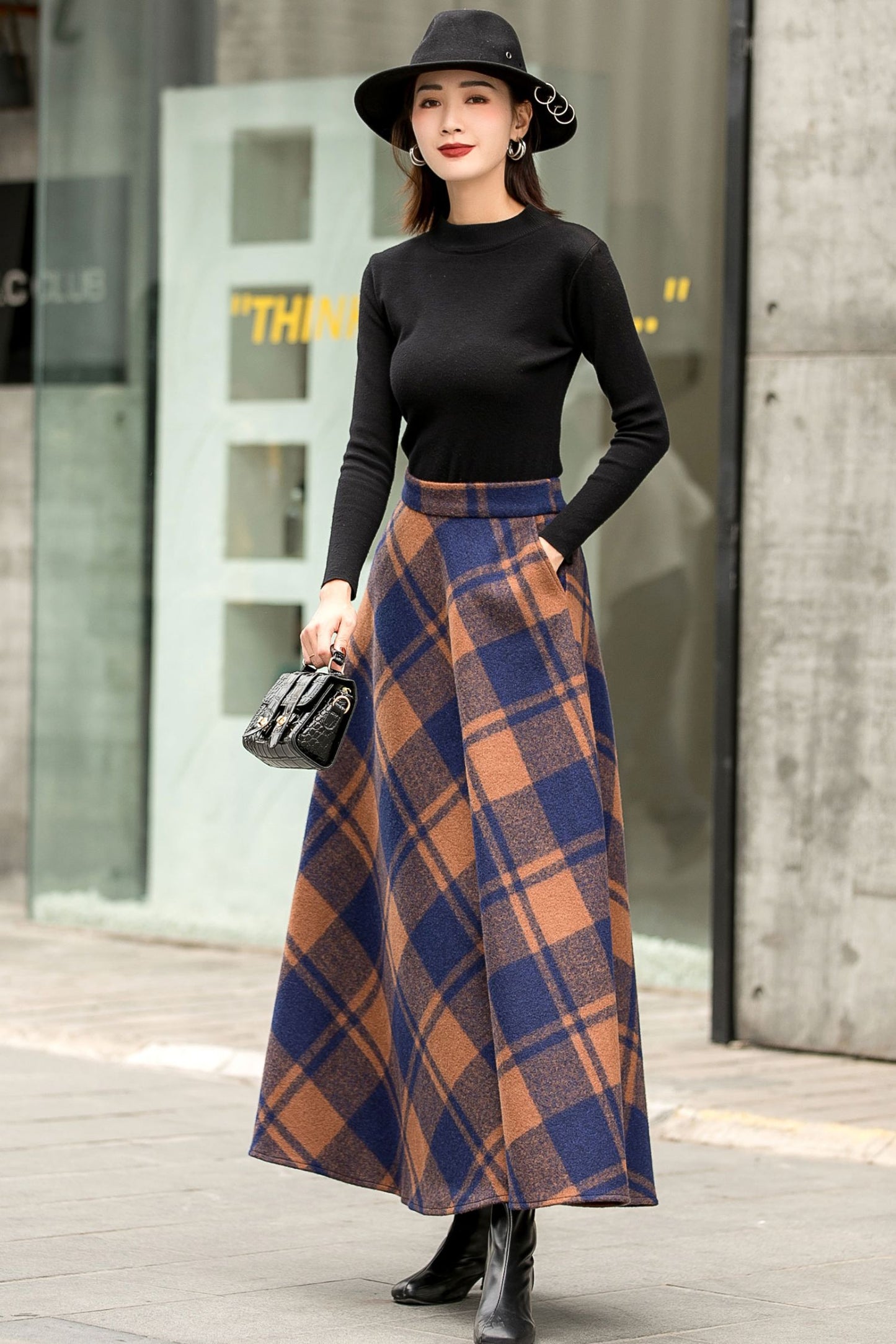 Women Winter long Plaid Wool skirt 2835