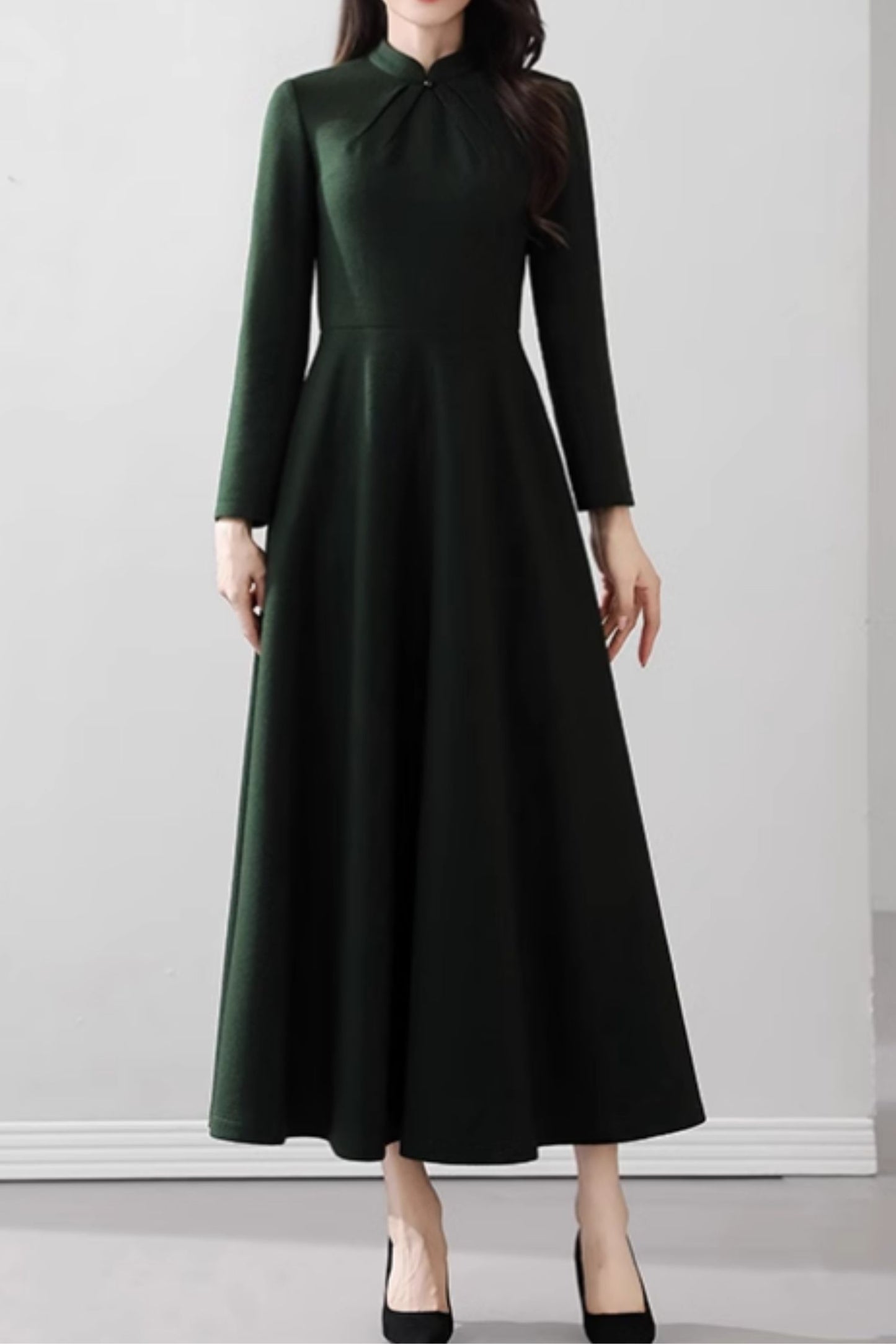 Green long wool dress with mandrain collar 5536