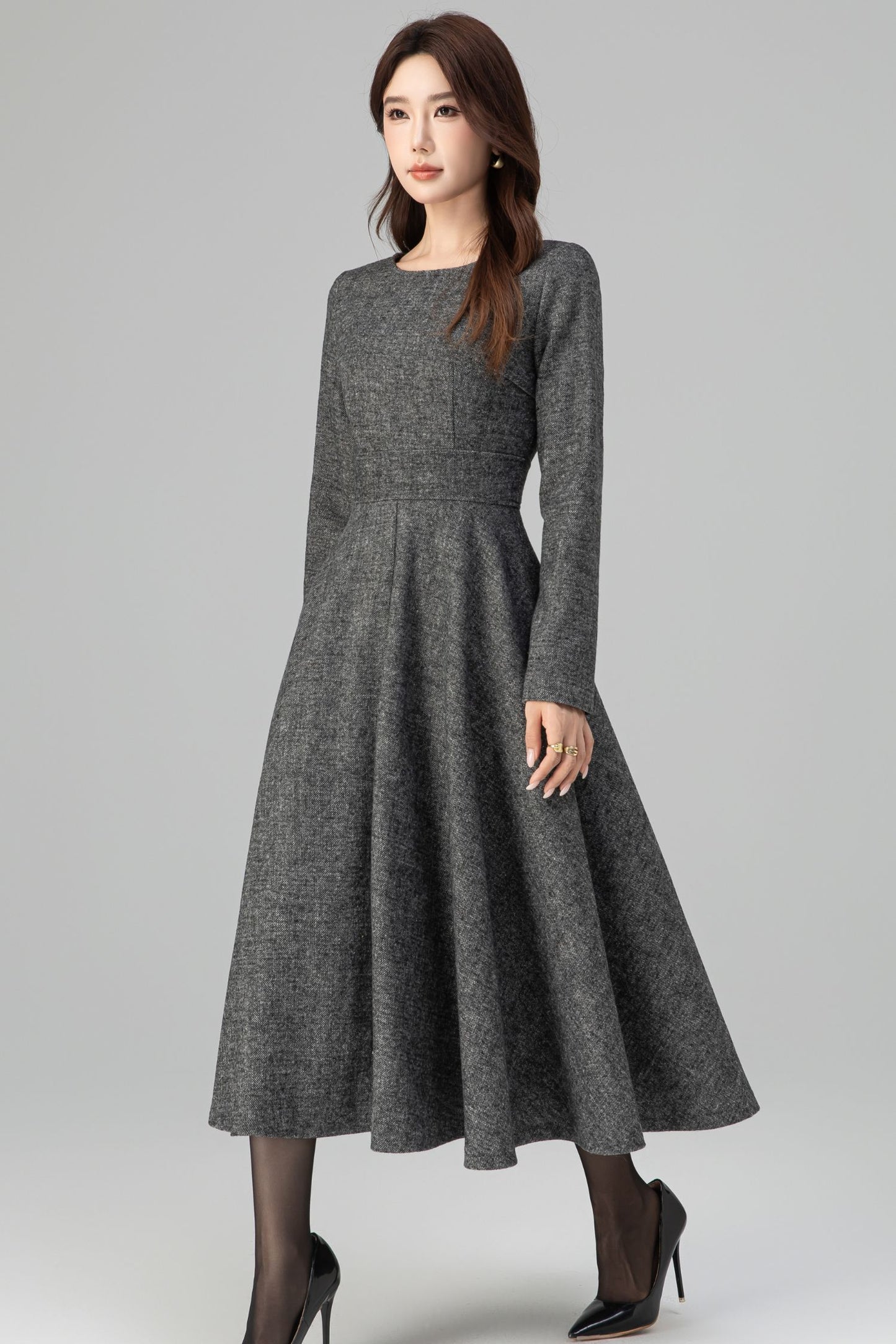 Handmade Dark Gray Wool Midi Dress – Long Sleeve Fit and Flare | Xiaolizi 6390