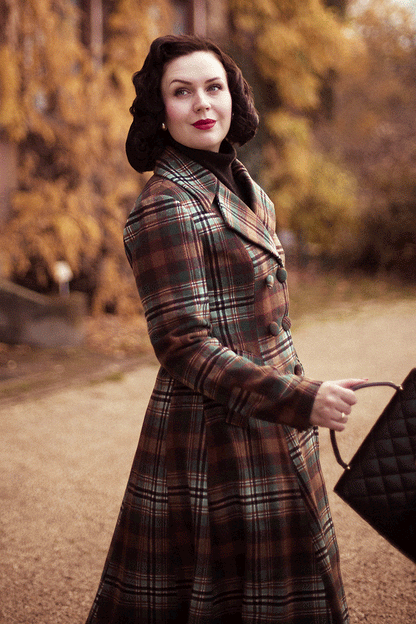 Vintage Brown Plaid Wool Coat – Elegant Double-Breasted Winter Overcoat 4737