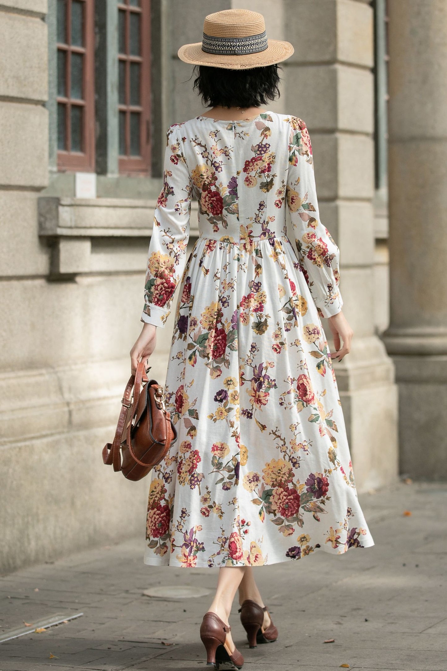 Vintage-Inspired Floral midi linen Dress 5685