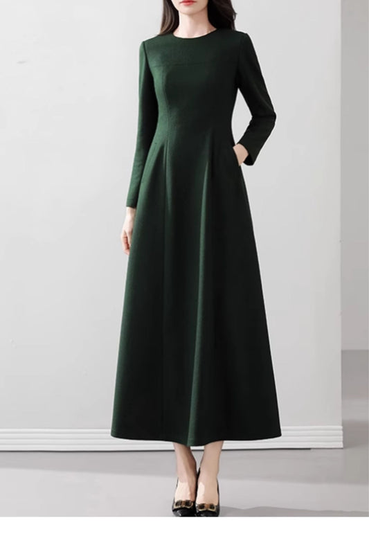 Maxi green long wool dress with pockets 5538